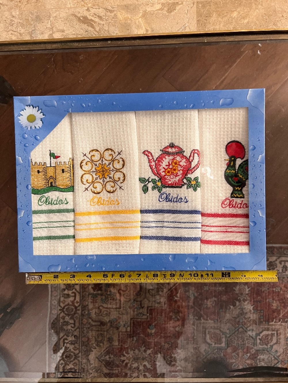 New Unopened box Portugal HONEYCOMB WAFFLE EMBROIDERED Kitchen Towel Set Of 4